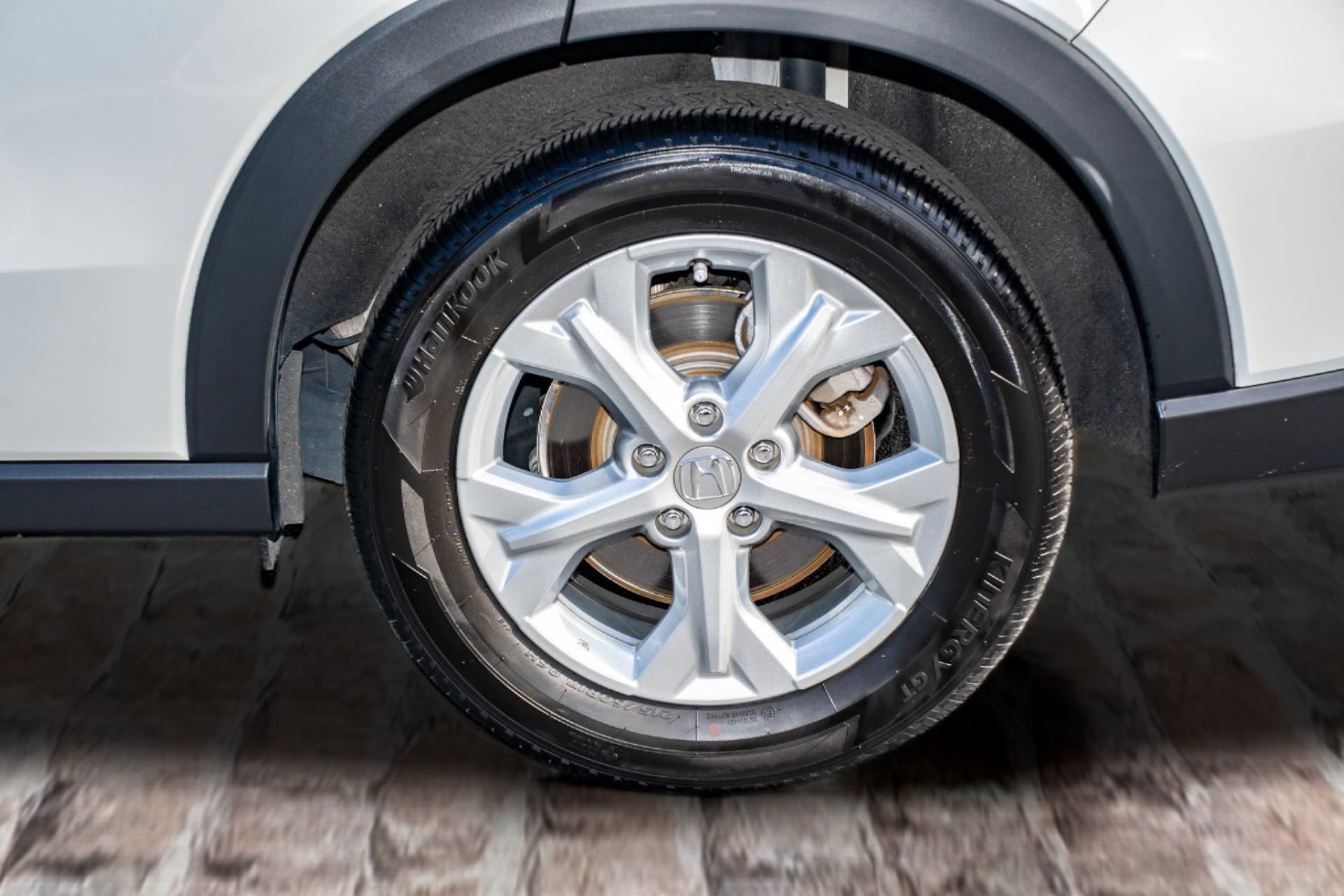 Used 2023 Honda HR-V LX image 38