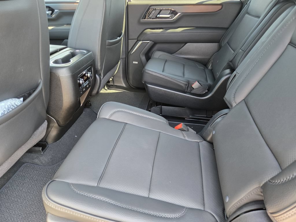 New 2026 GMC Yukon XL Denali w/ Denali Reserve Package AWD/4WD image 19