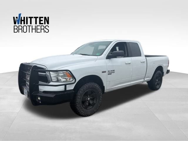 Used 2019 RAM 1500 Classic SLT w/ Luxury Group image 1