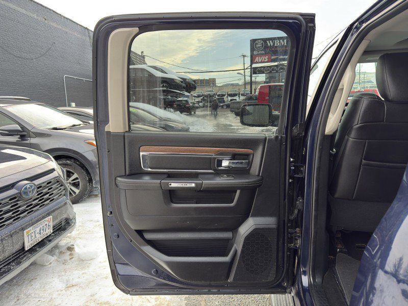 Used 2016 RAM 1500 Laramie w/ Convenience Group image 13