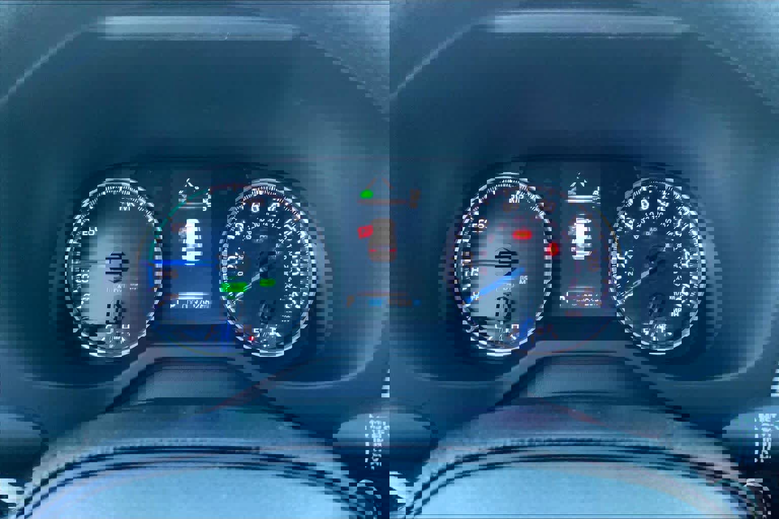 Used 2020 Toyota RAV4 XLE w/ Convenience Package image 25