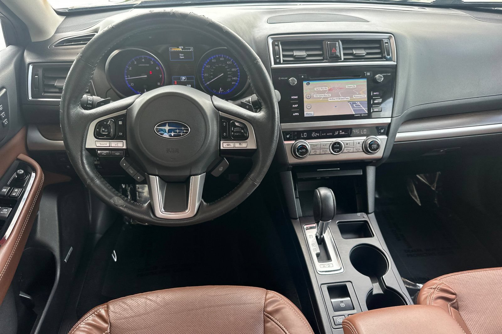 Used 2017 Subaru Outback 2.5i Touring AWD/4WD image 17