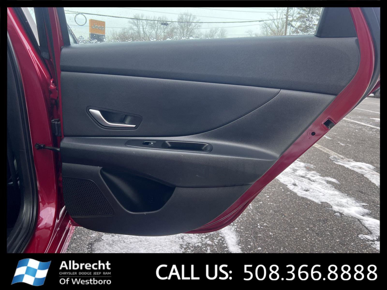 Used 2023 Hyundai Elantra SEL image 18