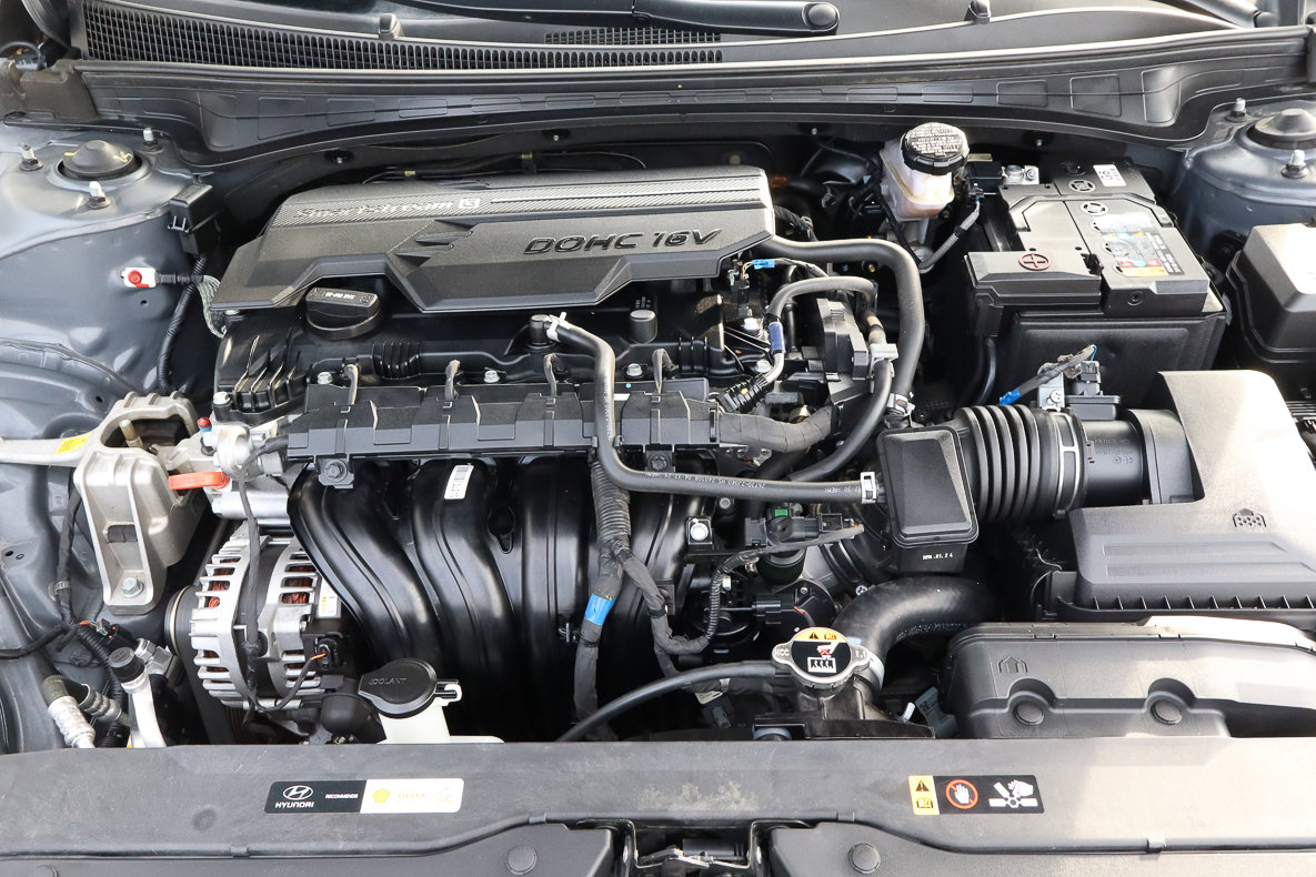 Used 2024 Hyundai Elantra SEL FWD image 18