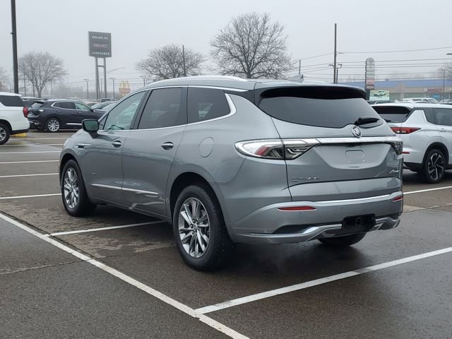 Used 2023 Buick Enclave Avenir w/ Avenir Technology Package AWD/4WD image 5