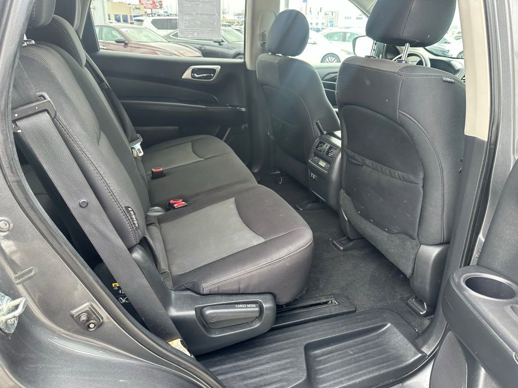 Used 2020 Nissan Pathfinder SV FWD image 22