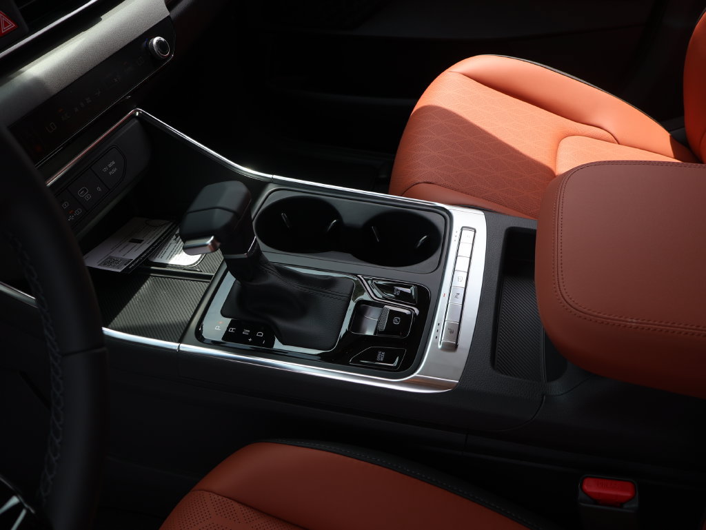 New 2026 Kia Carnival EX FWD image 21