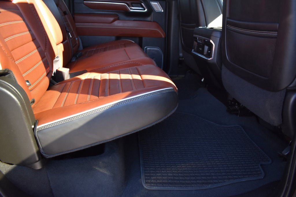 Used 2024 GMC Sierra 2500 Denali Ultimate w/ Max Trailering Package image 9