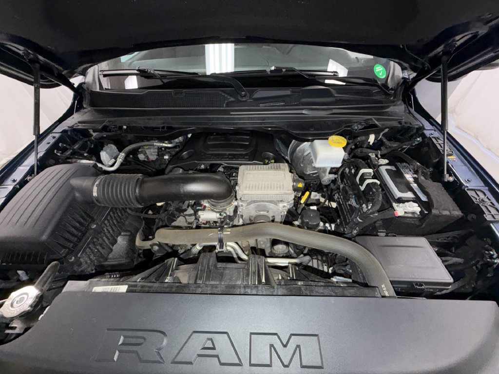 Used 2024 RAM 1500 Big Horn AWD/4WD image 19