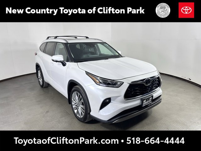 Used 2023 Toyota Highlander Platinum