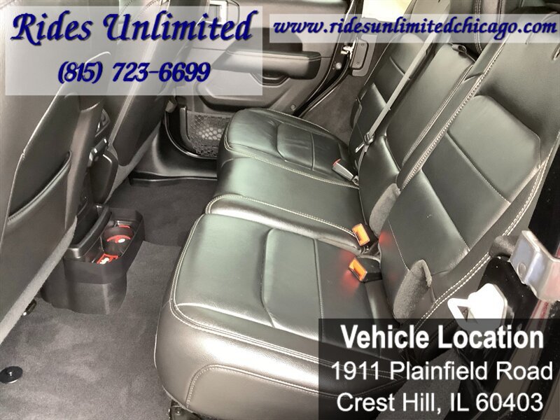 Used 2019 Jeep Wrangler Unlimited Sahara w/ Uconnect 4C Nav & Sound Group AWD/4WD image 33