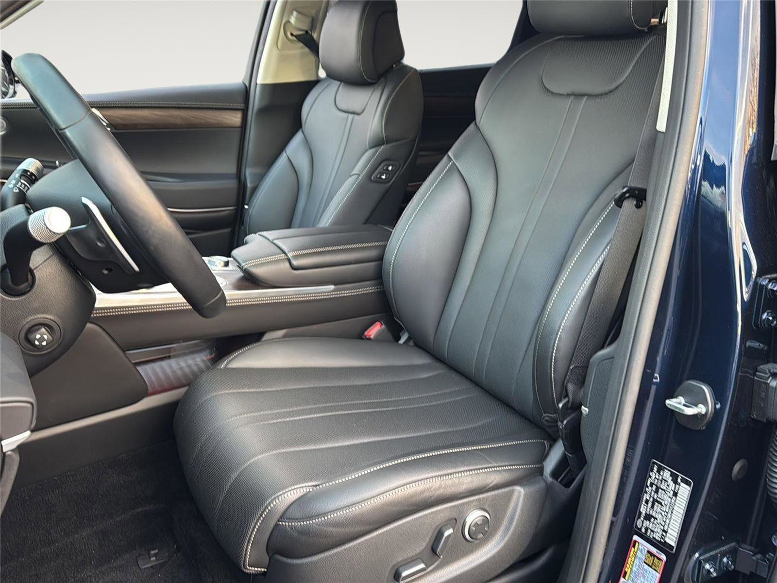 Used 2023 Genesis GV80 2.5T image 13