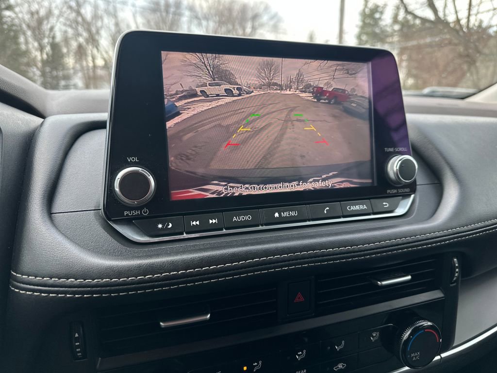 Used 2021 Nissan Rogue S image 10