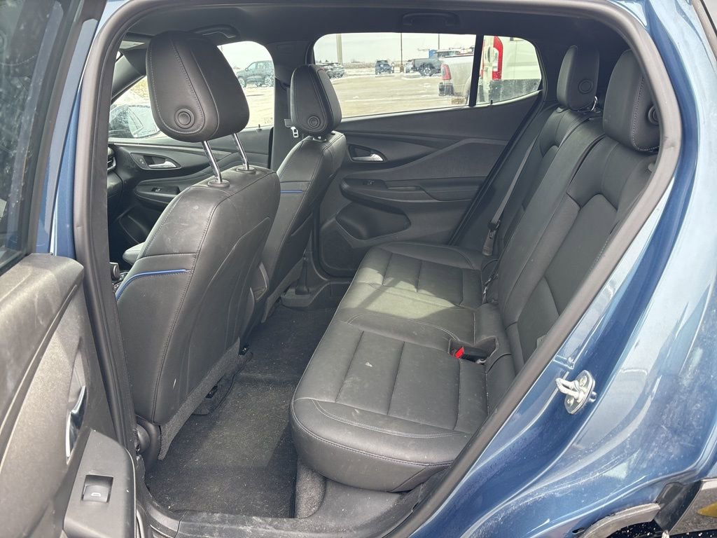 Used 2025 Buick Envista Sport Touring w/ Convenience II Package image 23