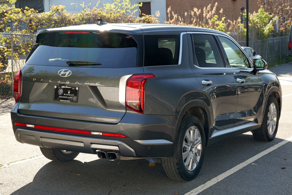 Used 2023 Hyundai Palisade SE AWD/4WD image 7