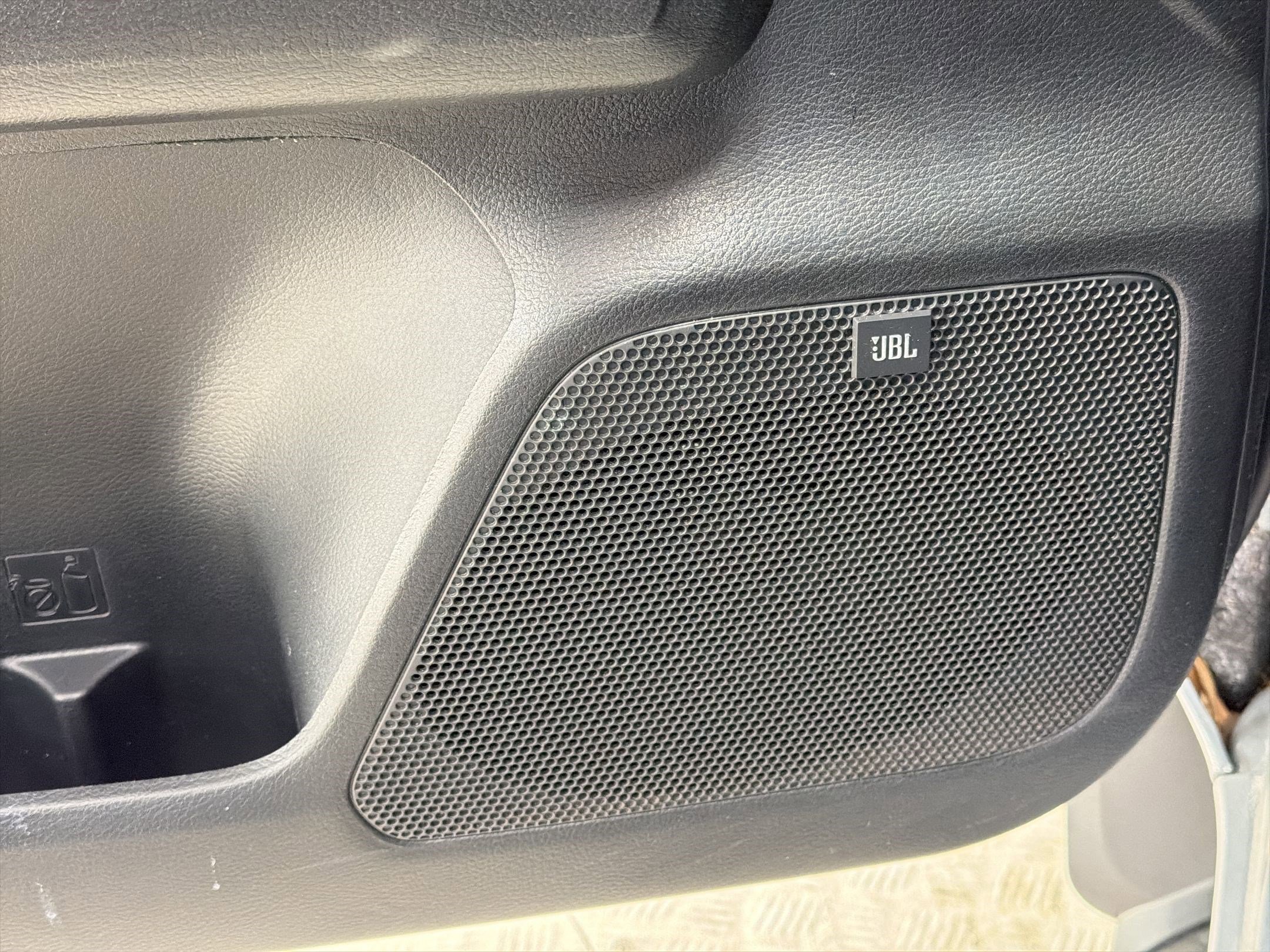 Used 2021 Toyota Tacoma TRD Sport w/ TRD Premium Sport Package image 22