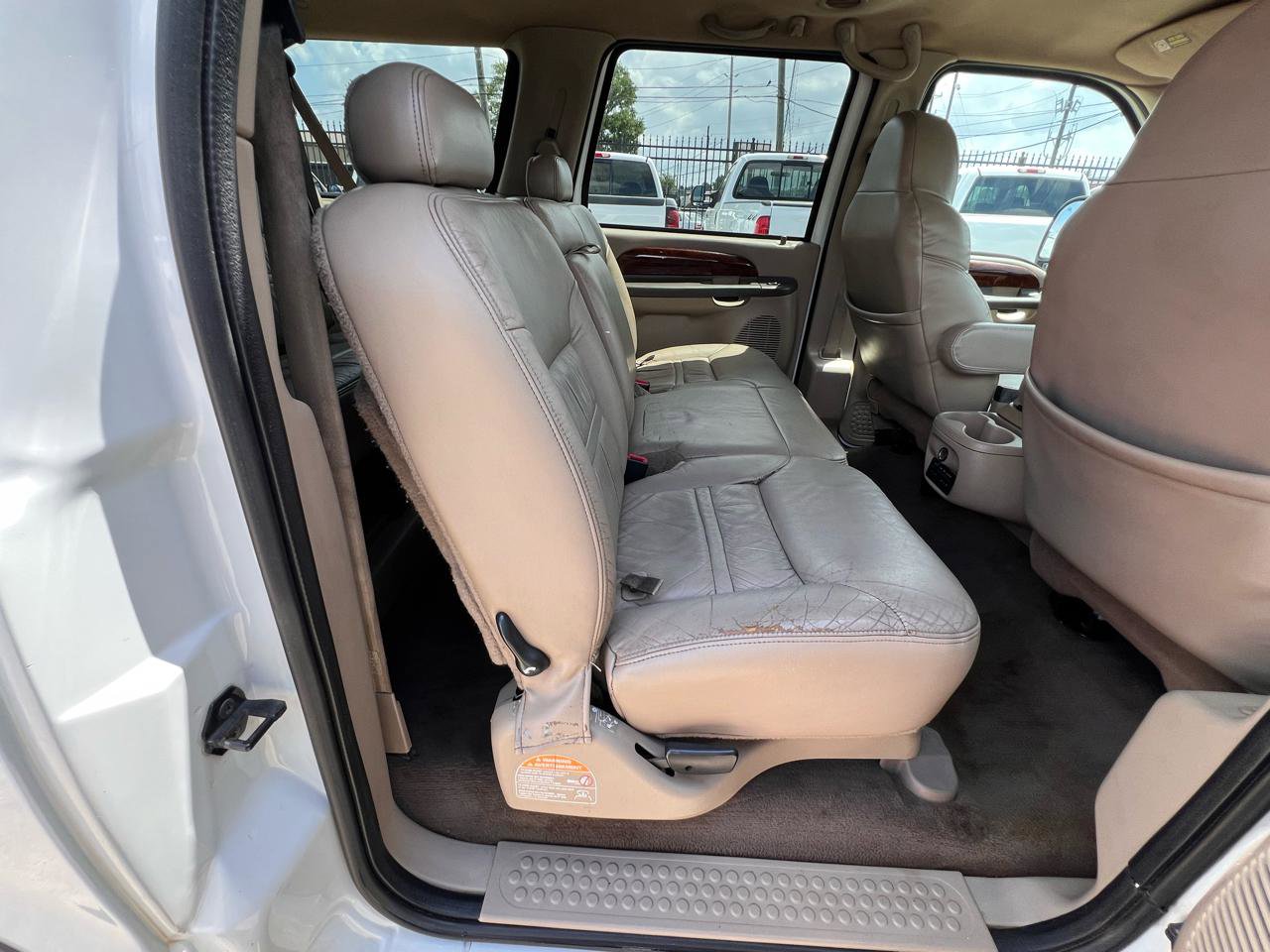 Used 2001 Ford Excursion Limited RWD image 27