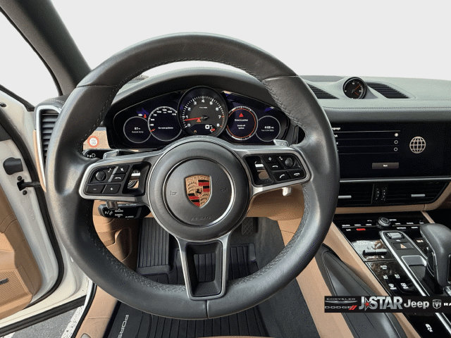 Used 2023 Porsche Cayenne Platinum Edition AWD/4WD image 13