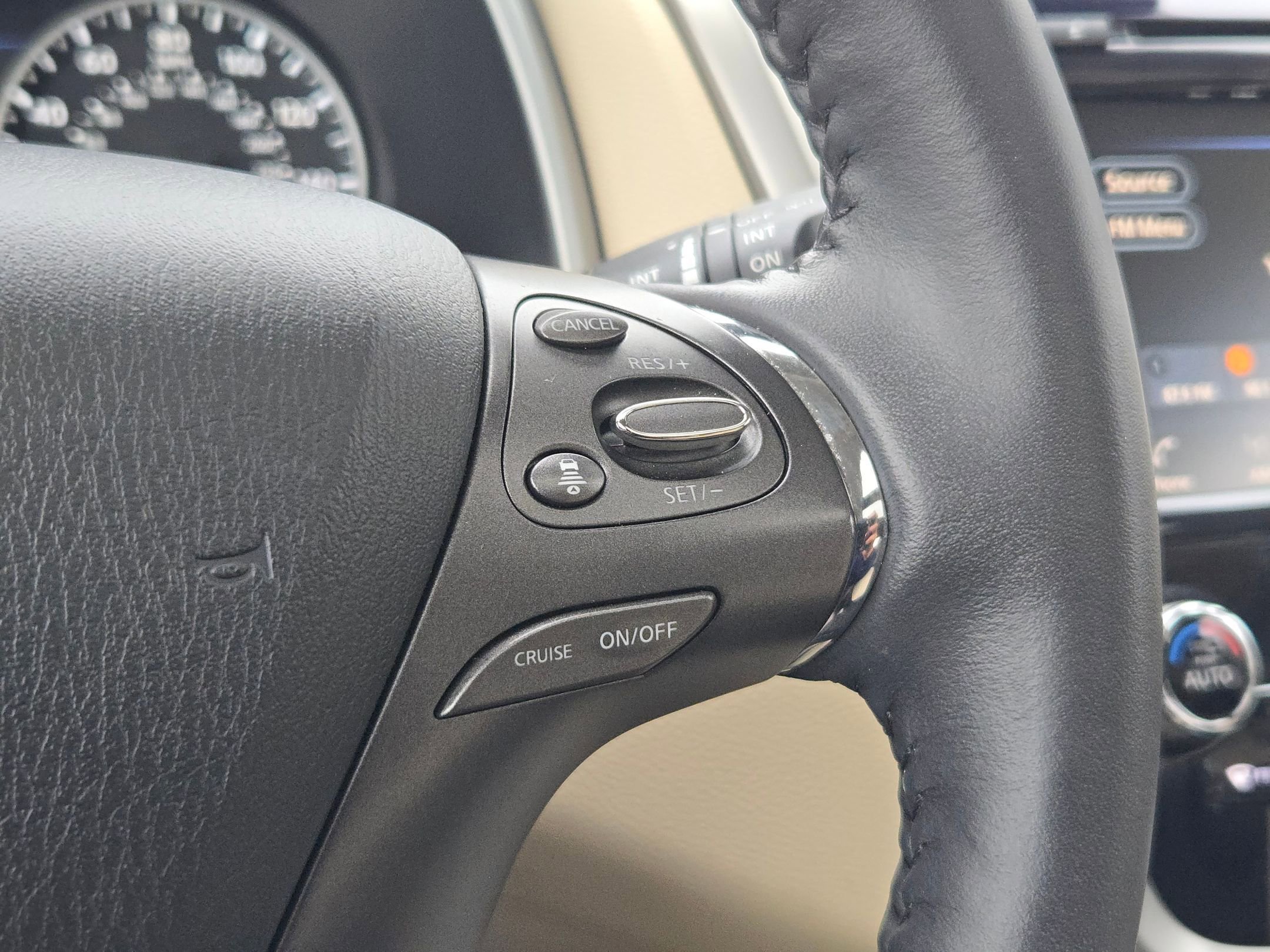 Certified 2024 Nissan Murano Platinum w/ Cargo Package image 21