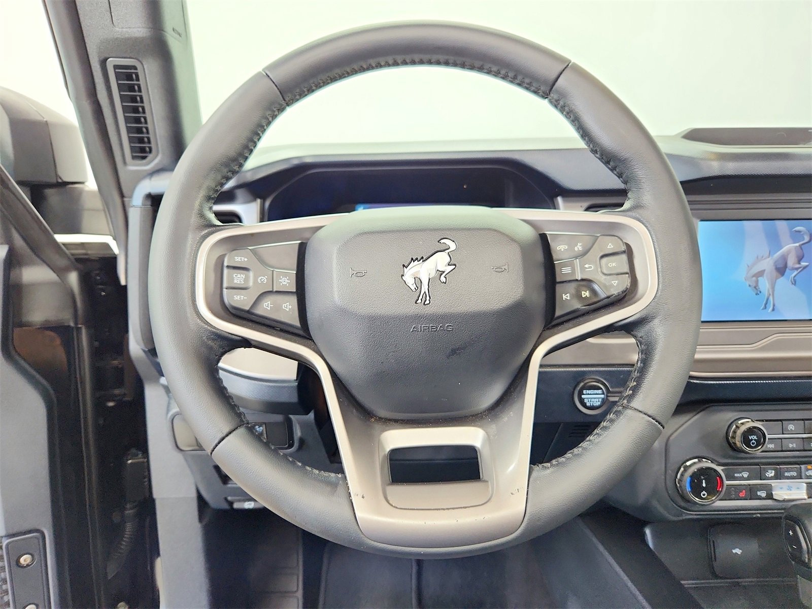 Used 2022 Ford Bronco Outer Banks image 21