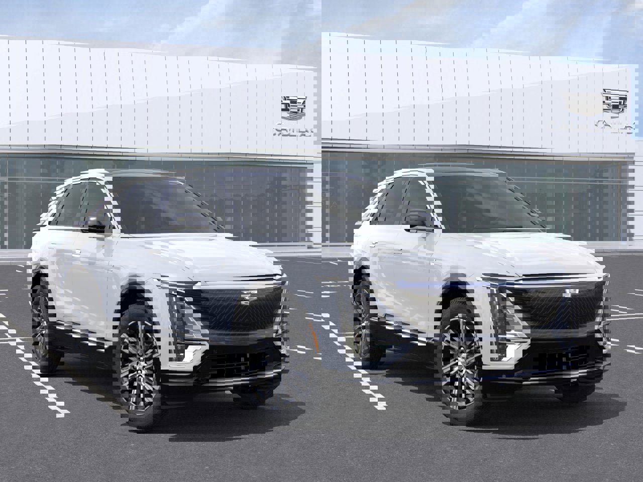 Certified 2026 Cadillac Lyriq Premium Luxury w/ LPO, Floor Liner Package image 31