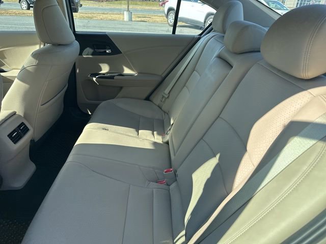 Used 2016 Honda Accord EX-L image 9