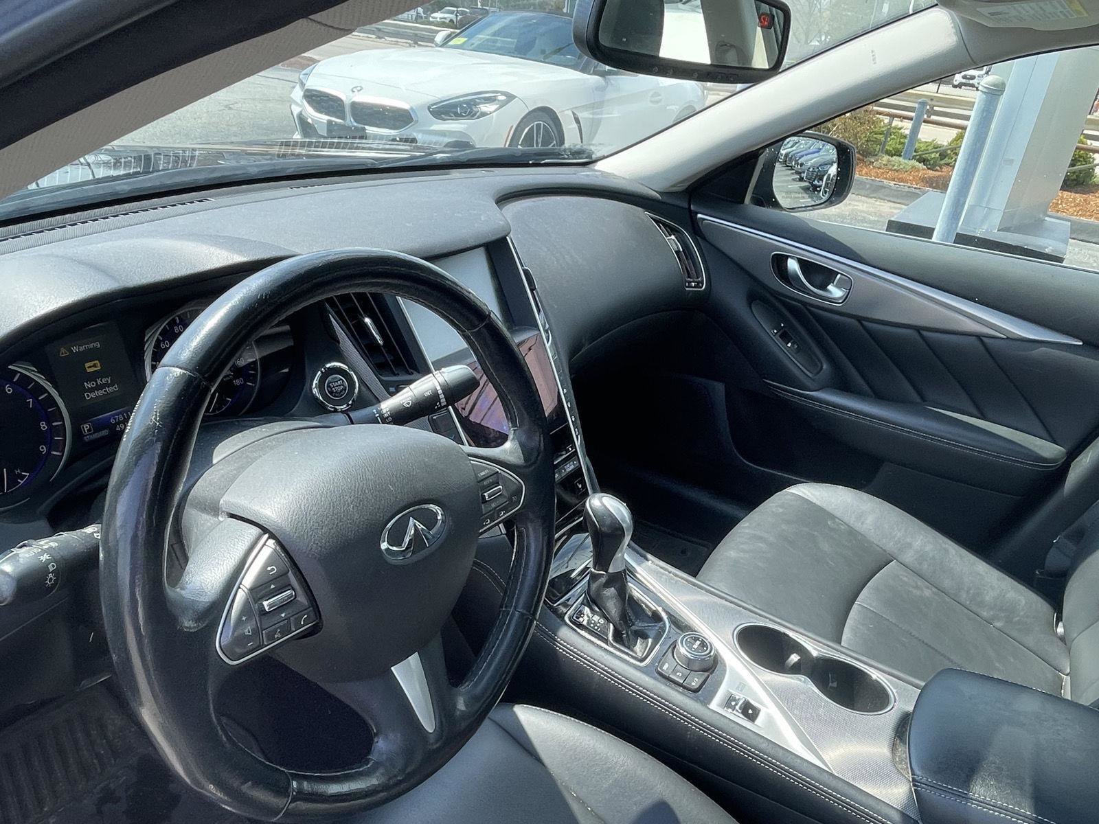 Used 2014 INFINITI Q50 Premium image 9