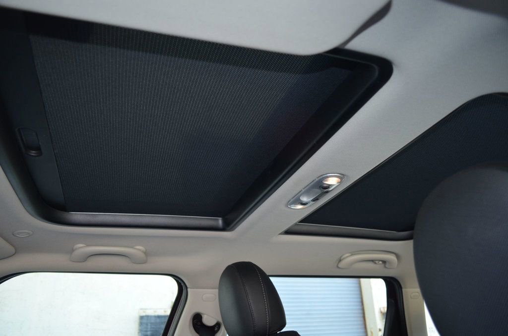 Used 2016 MINI Cooper Clubman image 36