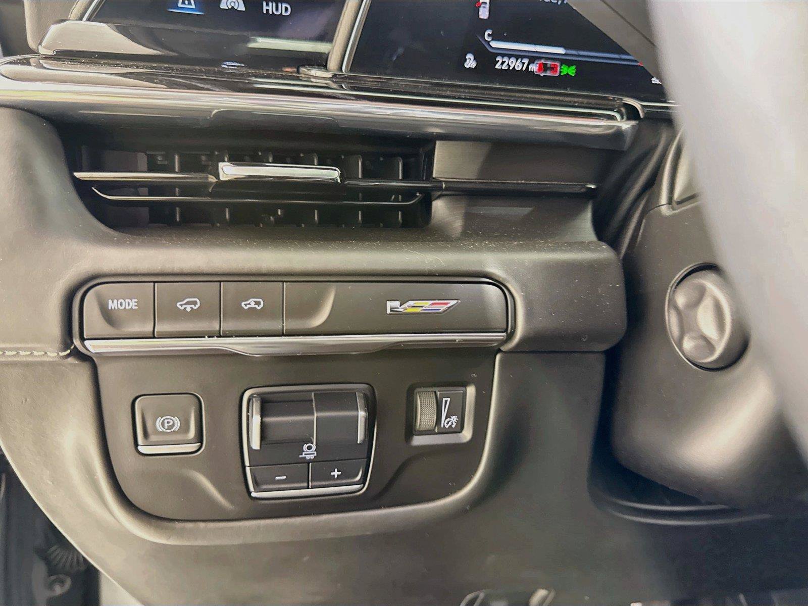 Used 2023 Cadillac Escalade V AWD/4WD image 22