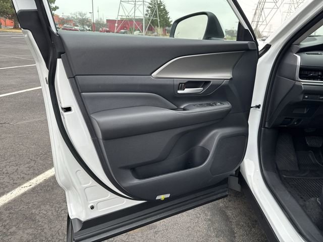 New 2026 Toyota Grand Highlander XLE image 11