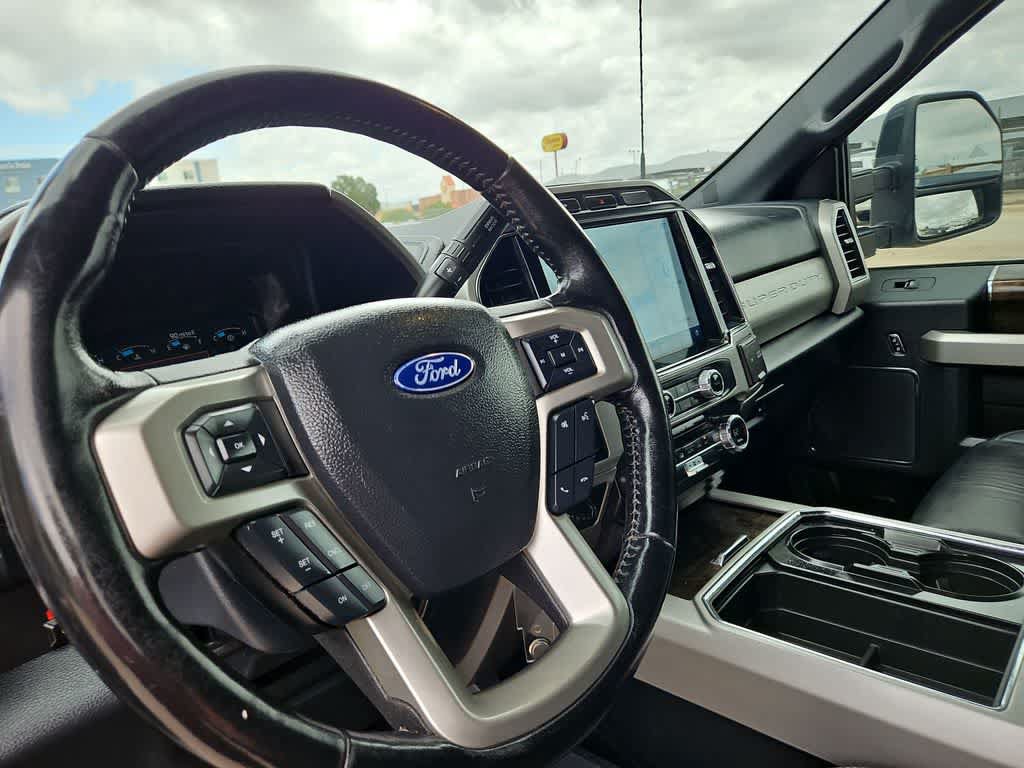 Used 2022 Ford F250 Lariat w/ Black Appearance Package AWD/4WD image 10