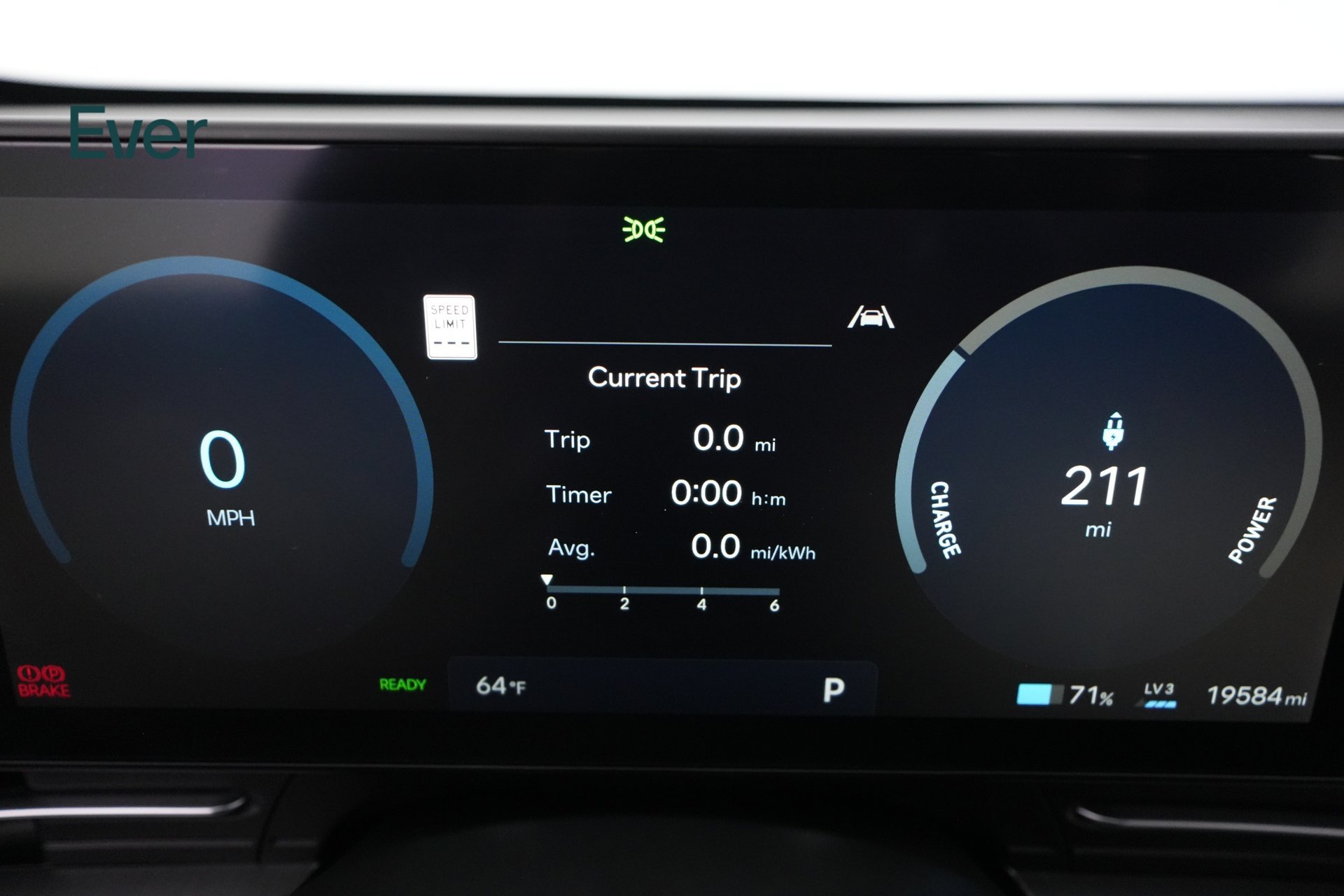 Used 2024 Hyundai Kona SEL FWD image 7