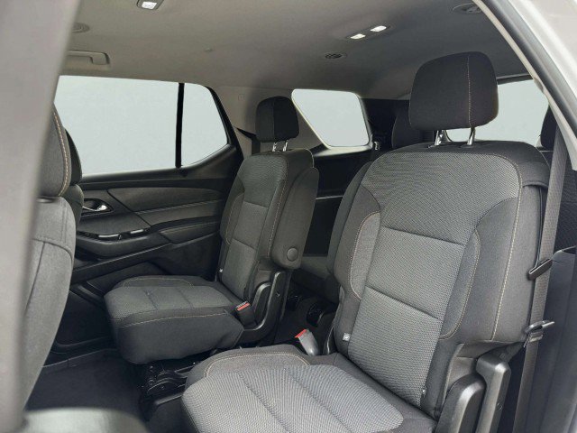 Used 2020 Chevrolet Traverse LT FWD image 35