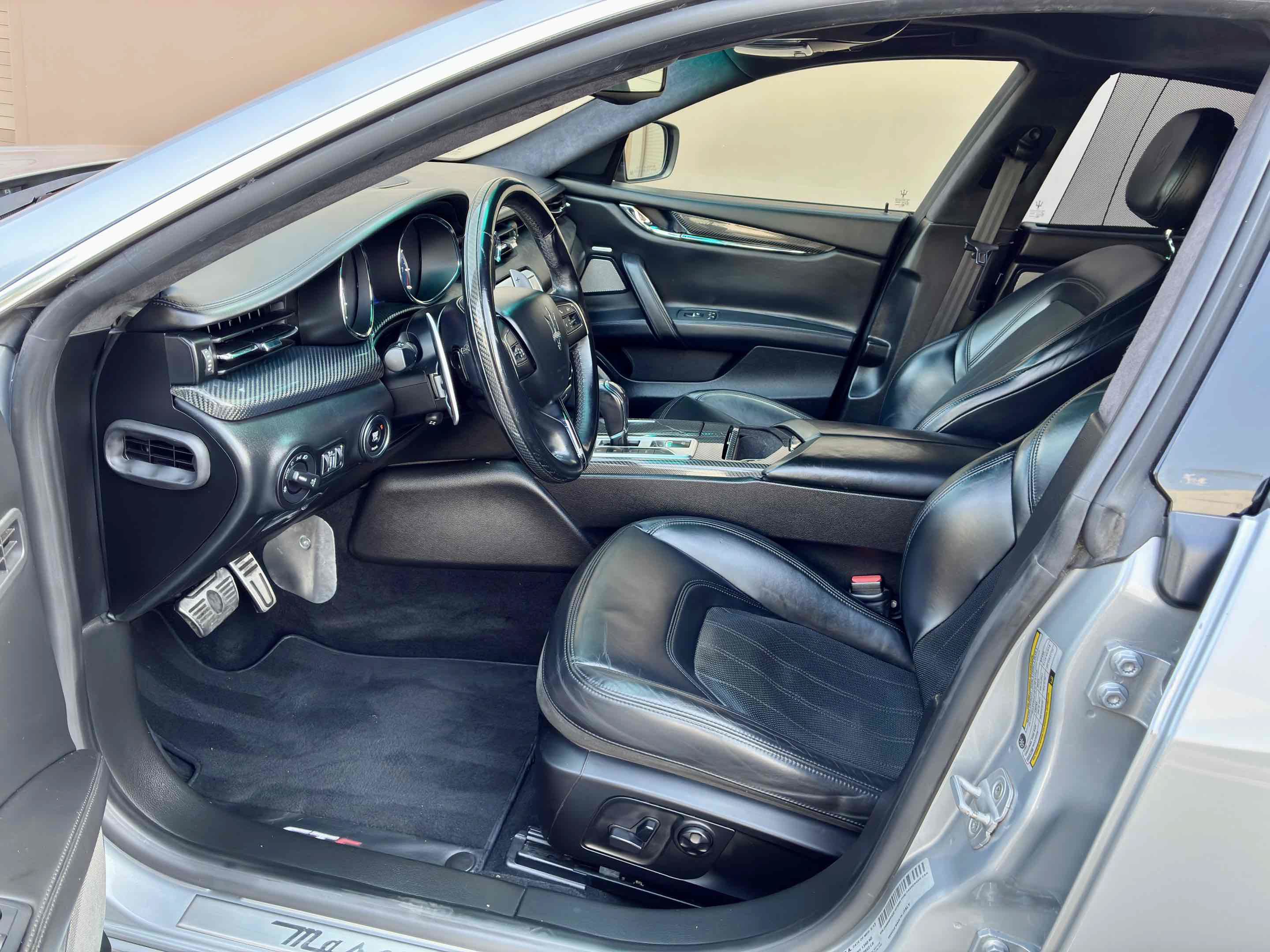 Used 2014 Maserati Quattroporte GTS RWD image 39