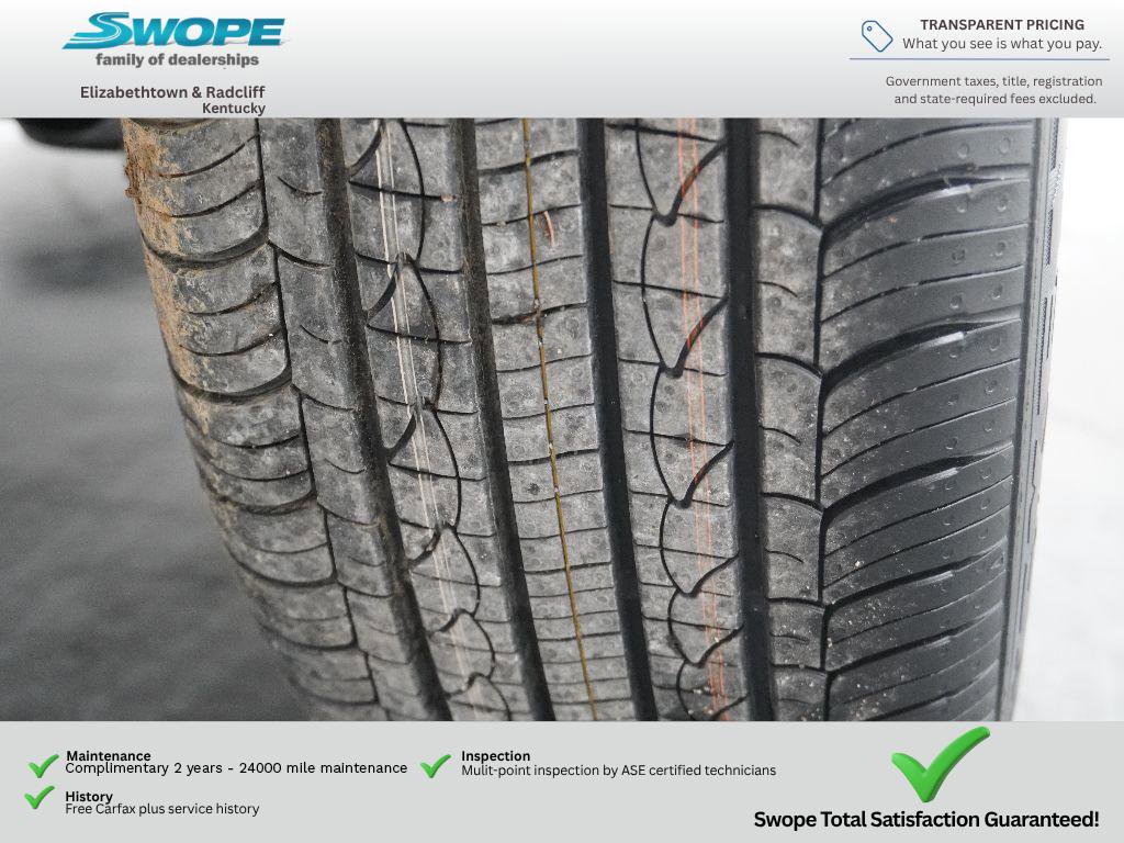 Used 2026 Hyundai Venue SEL FWD image 29