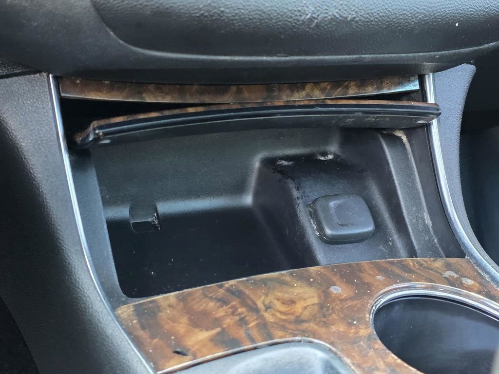 Used 2015 Chevrolet Impala LTZ image 14