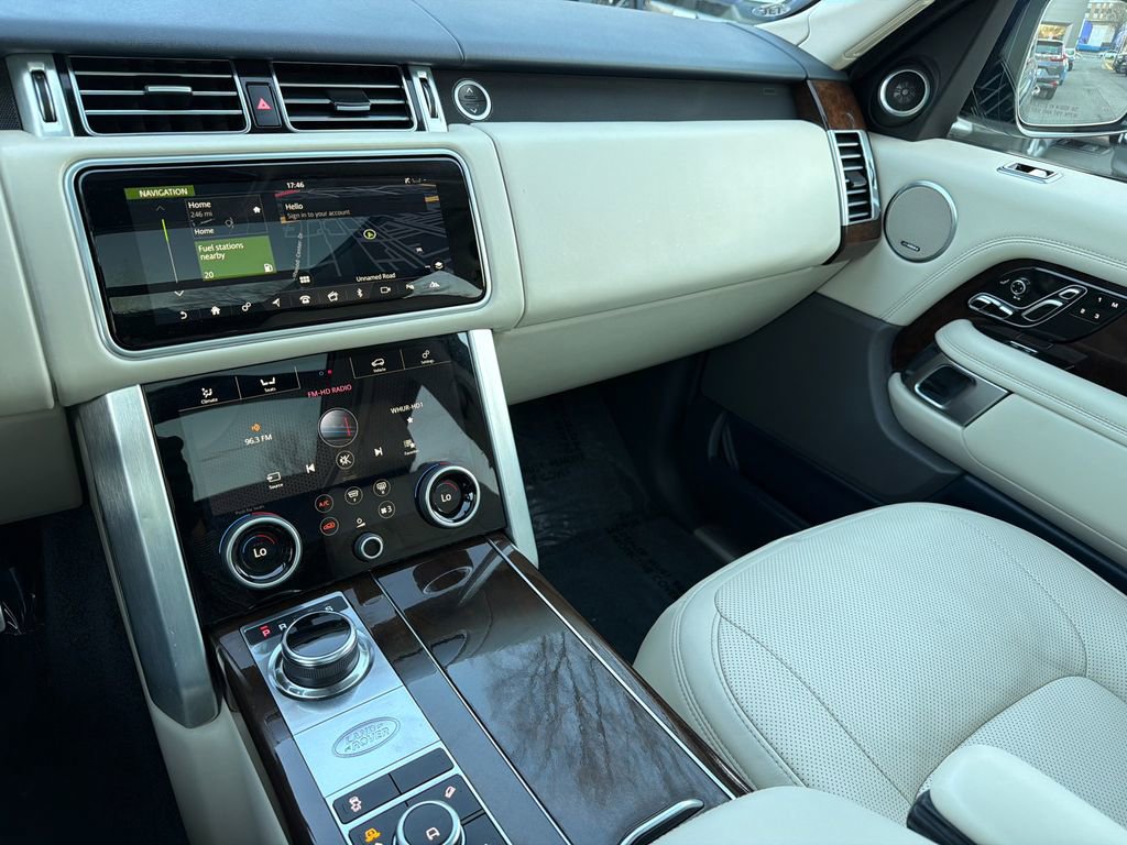Used 2021 Land Rover Range Rover Westminster Edition image 26