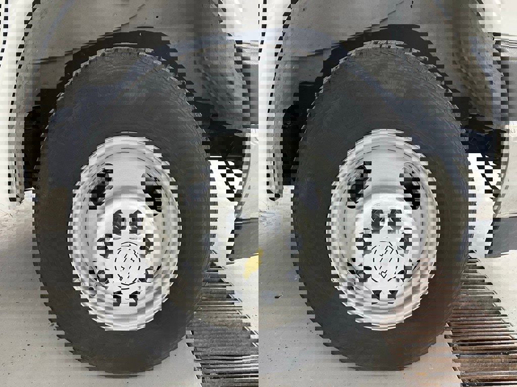 Used 2022 Chevrolet Express 3500 w/ Power Convenience Package image 43