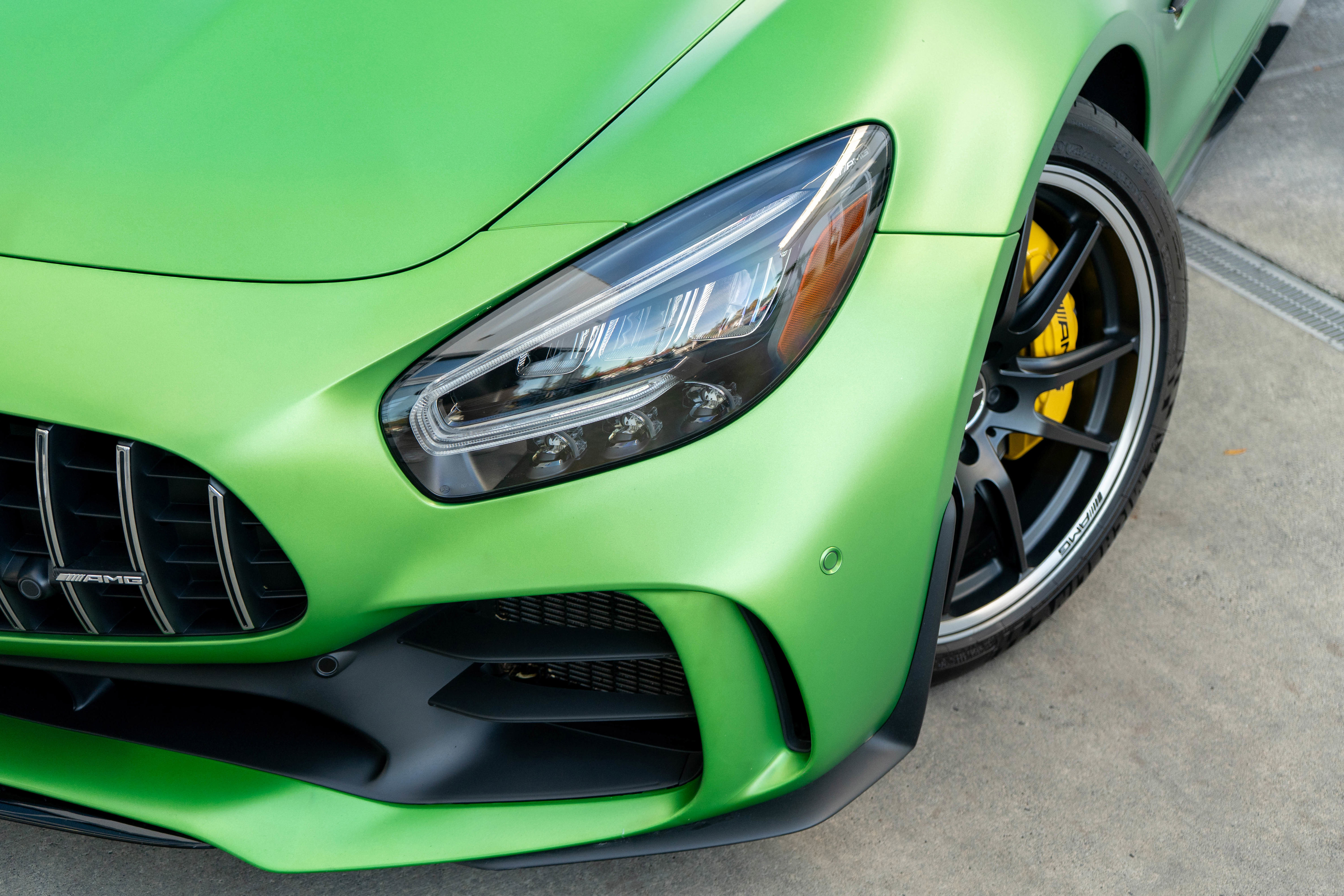 Used 2020 Mercedes-Benz AMG GT R image 45