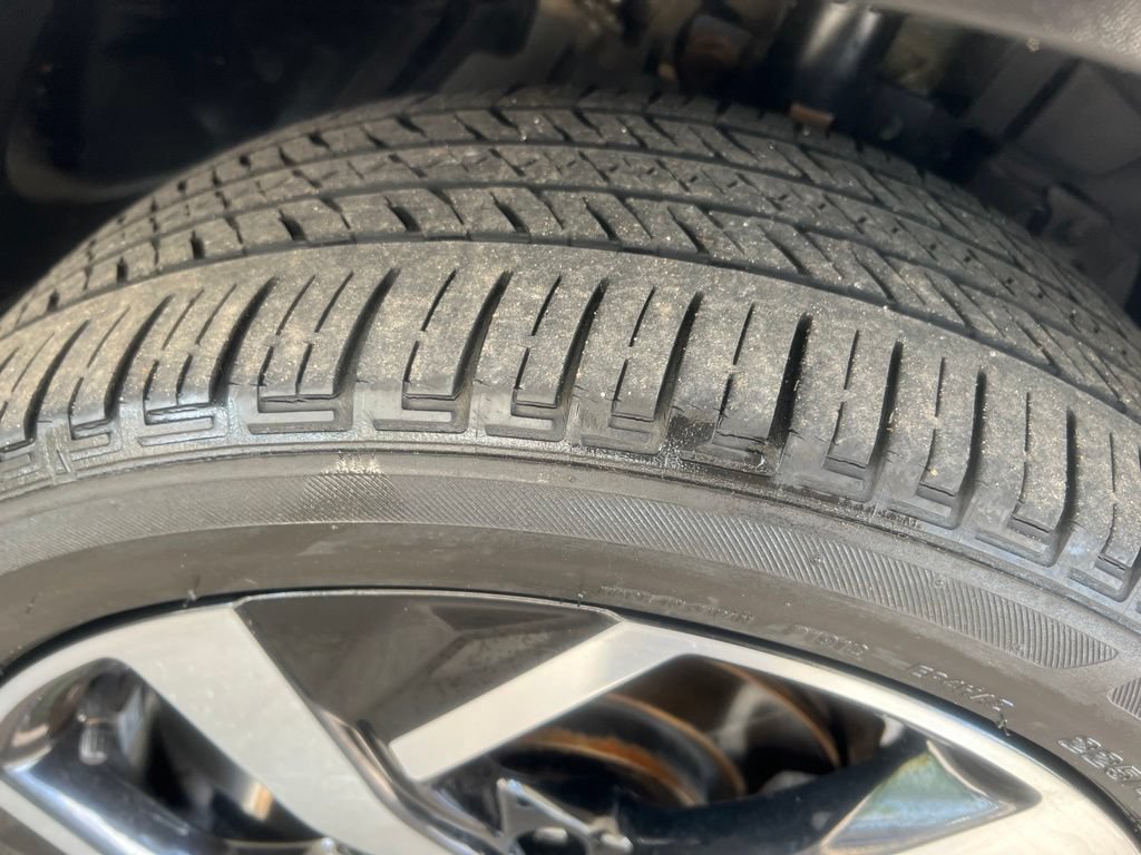 Certified 2022 Nissan Rogue Sport SL AWD/4WD image 40
