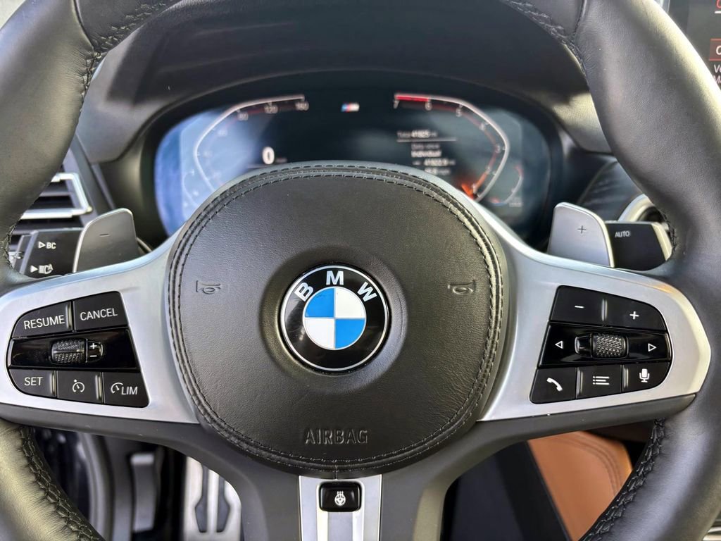 Certified 2023 BMW X4 xDrive30i w/ M Sport Package image 16