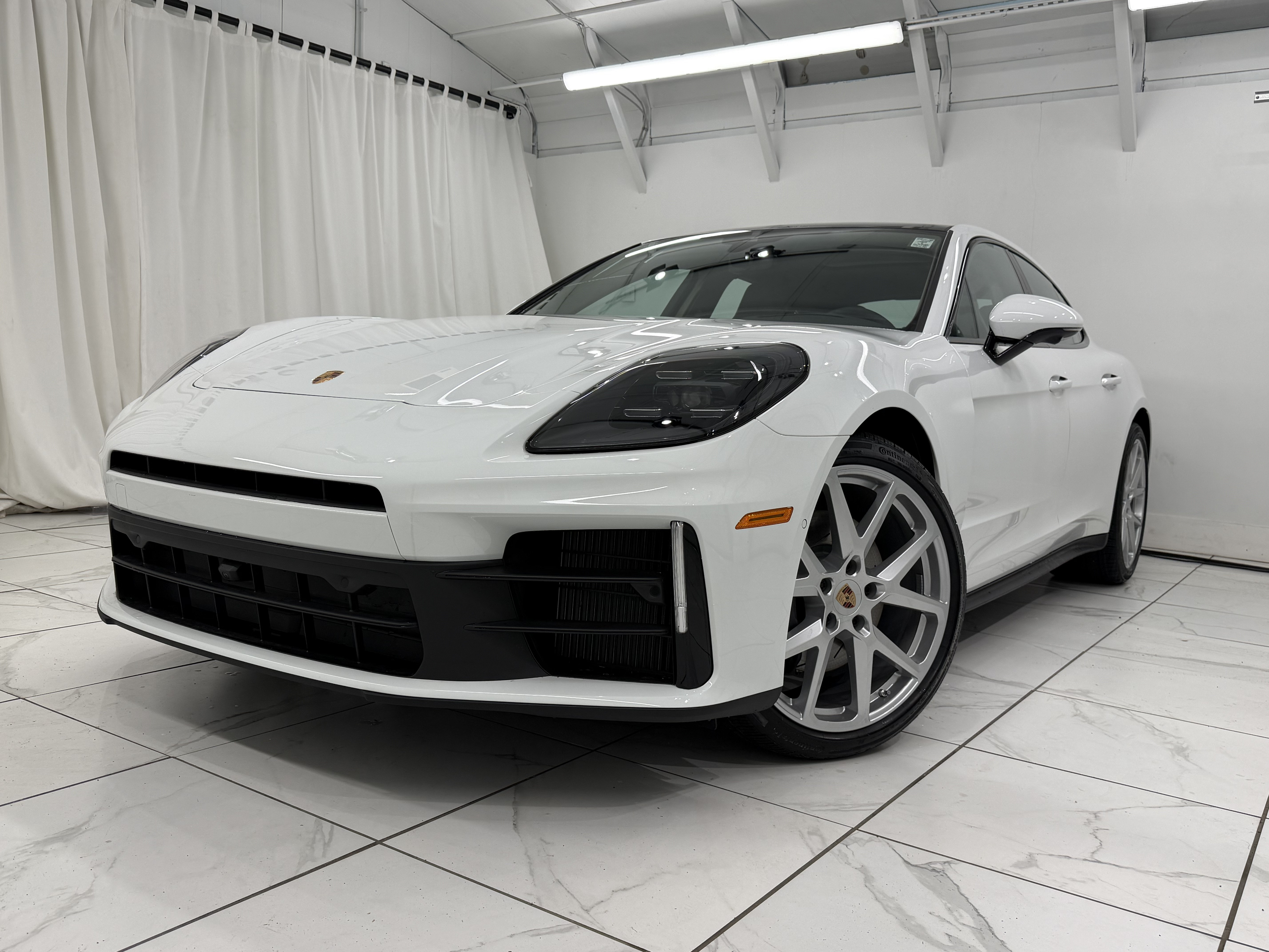 New 2026 Porsche Panamera image 8