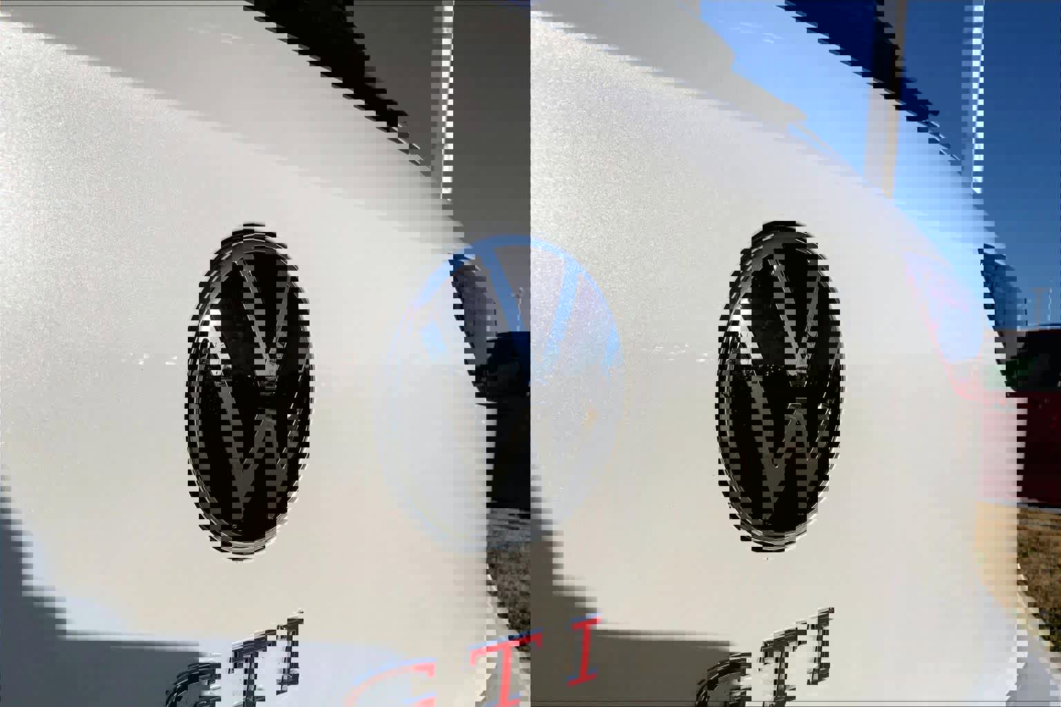 Used 2024 Volkswagen GTI SE image 31