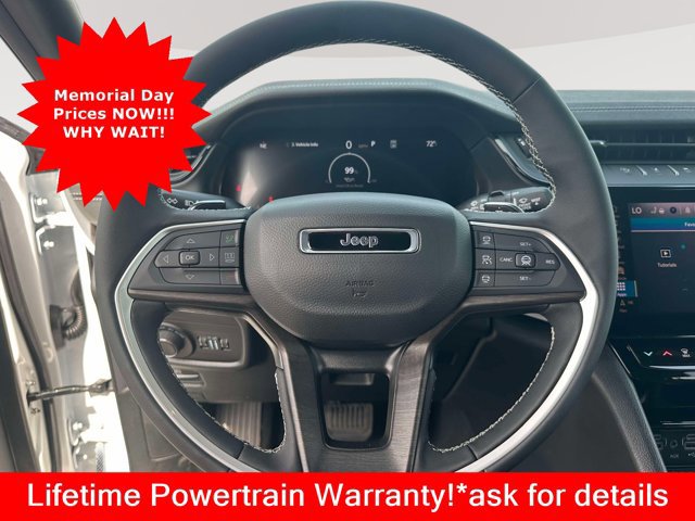 New 2026 Jeep Grand Cherokee Altitude AWD/4WD image 16