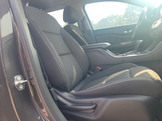 Used 2018 GMC Acadia SLE AWD/4WD image 17