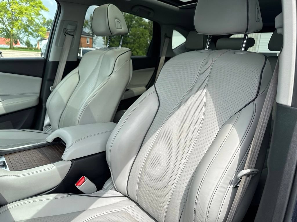 Used 2024 Acura RDX SH-AWD w/ Advance Package image 30