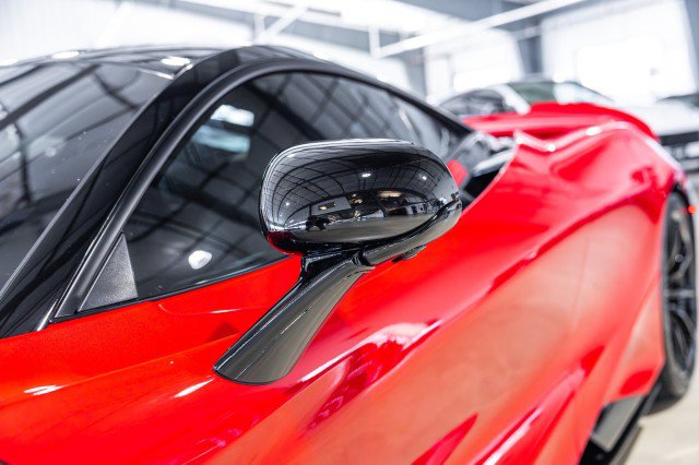 Used 2021 McLaren 765LT RWD image 31