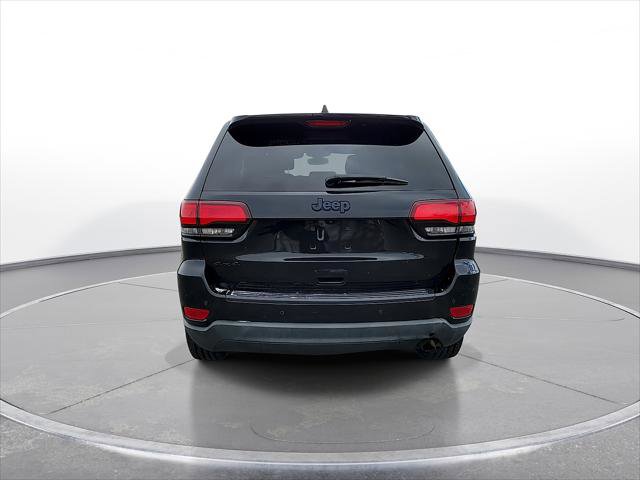 Used 2019 Jeep Grand Cherokee Laredo AWD/4WD image 7