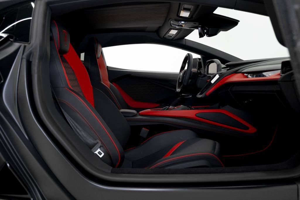 Used 2024 Lamborghini Revuelto image 58