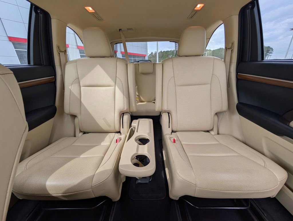 Used 2019 Toyota Highlander Limited image 24